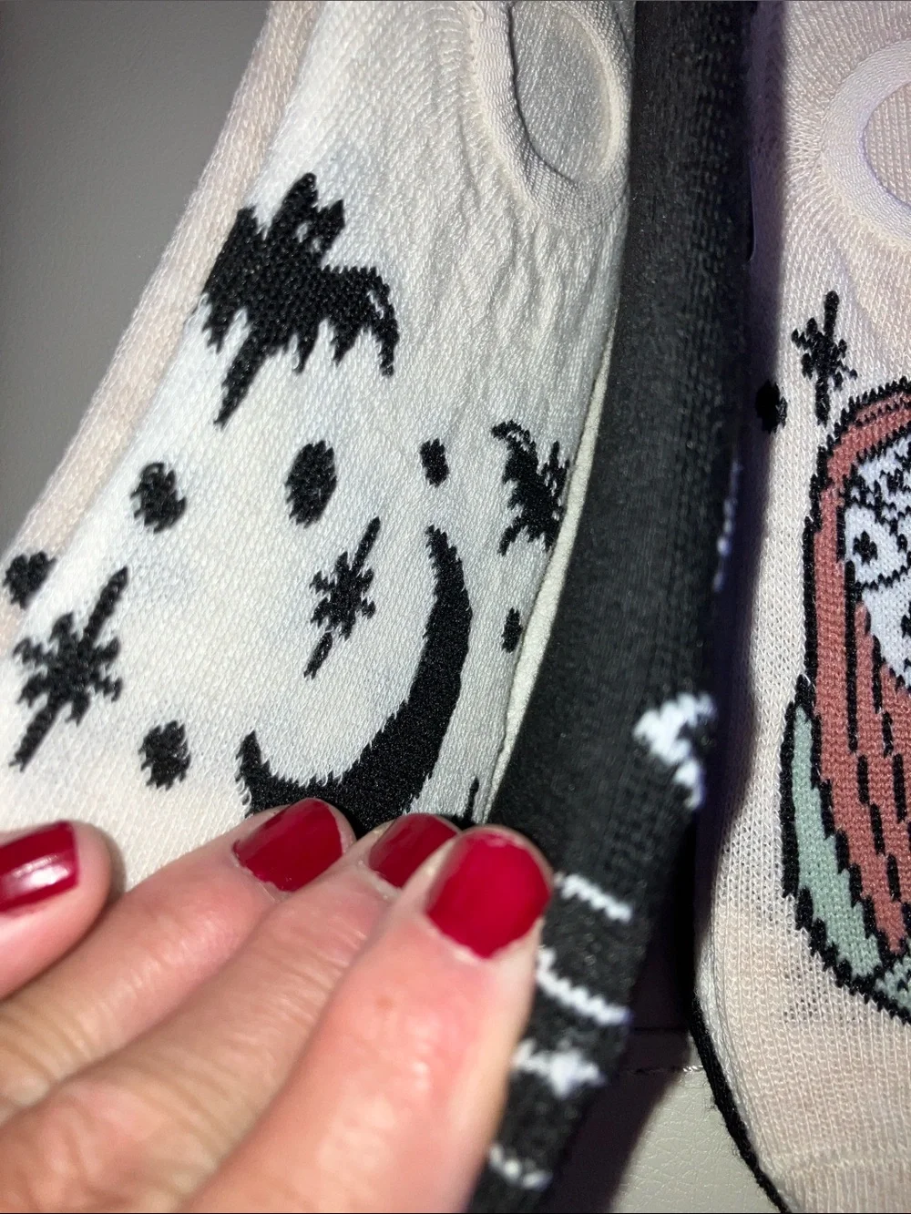 Disney The Nightmare Before Christmas Black, White & Coral No-Show Socks 6 Pr.